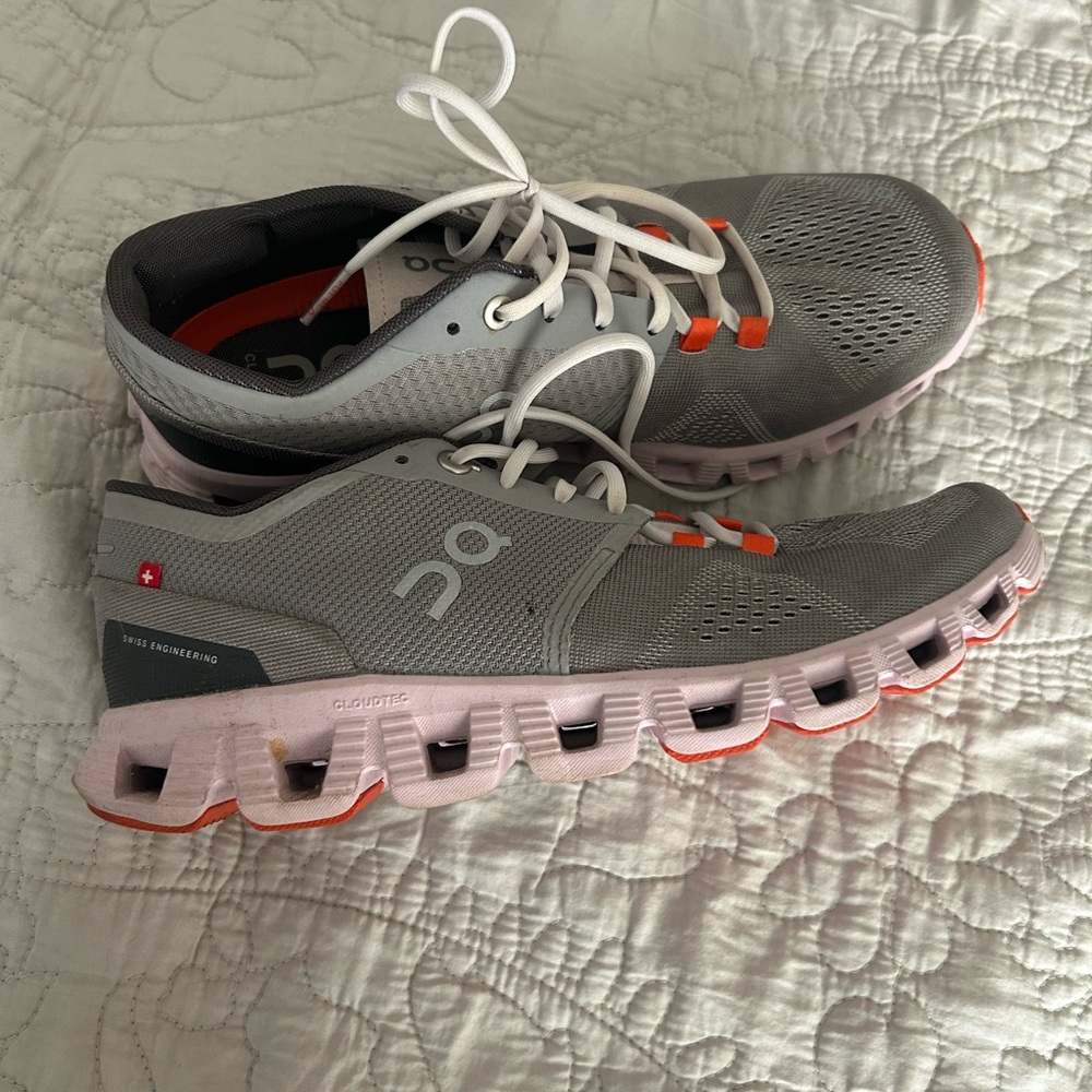 On Running Gray and Pink Performance Sneakers